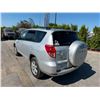 Image 4 : TOYT RAV4 2006 T-2 DAYS