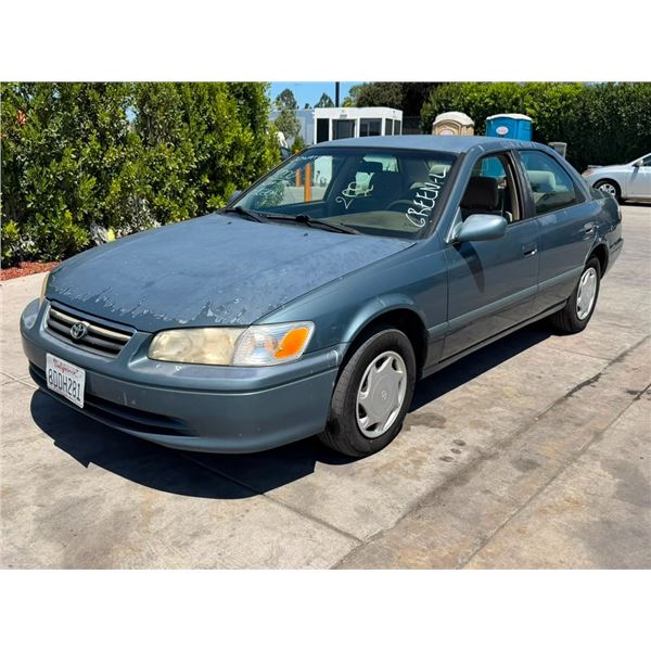 TOYT CAMRY 2000 T-DONATION
