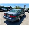 Image 3 : TOYT CAMRY 2000 T-DONATION