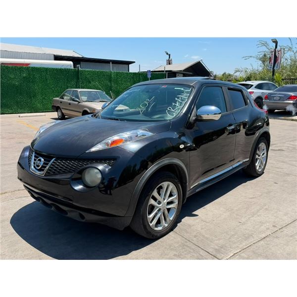 NISS JUKE 2012 O/S SALV-T-DON / TMU