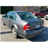 Image 4 : VOLK JETTA 2004 T-DONATION
