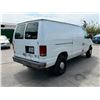 Image 3 : FORD  E250 2006 T-DONATION