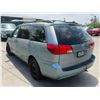 Image 4 : TOYT SIENNA 2004 T-DONATION