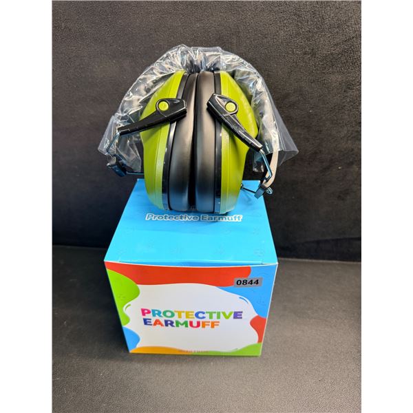 Noise Cancelling Headphones for Youth - New