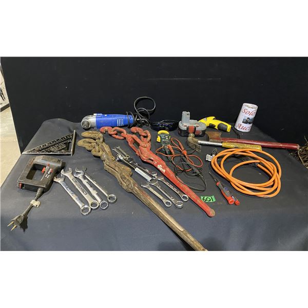 Lot of assorted hand tools
