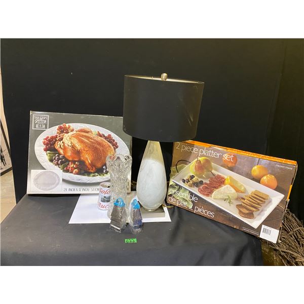 Assorted lot with small cheese graters, vase, 2 piece platter set, turkey platter