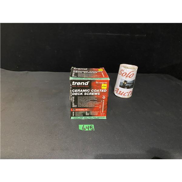 Box of ceramic coated deck screws, 750 screws