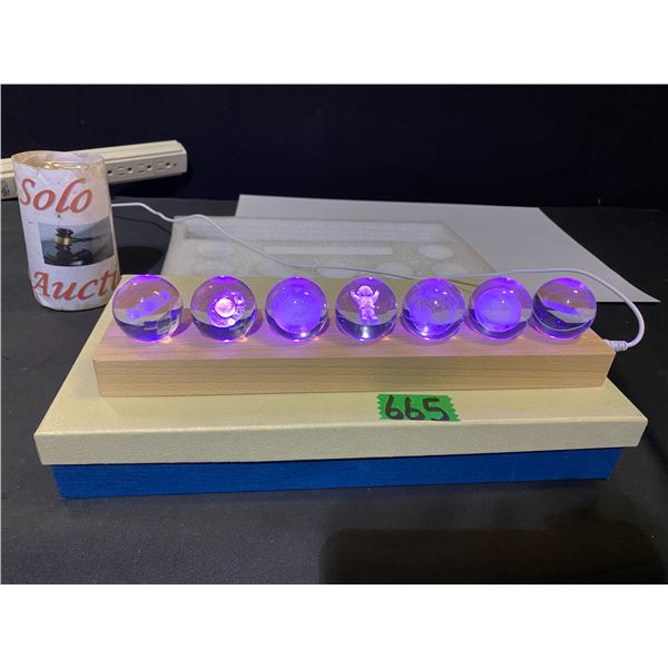 7 piece lighted acrylic lamp featuring space scenes inside with colour change lighting