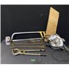 Image 1 : Lot of assorted hand tools and corded circular saw
