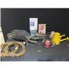 Image 1 : Lot of garden items