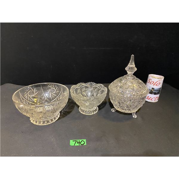 Lot of 3 crystal pieces