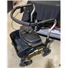 Image 2 : Walker with seat