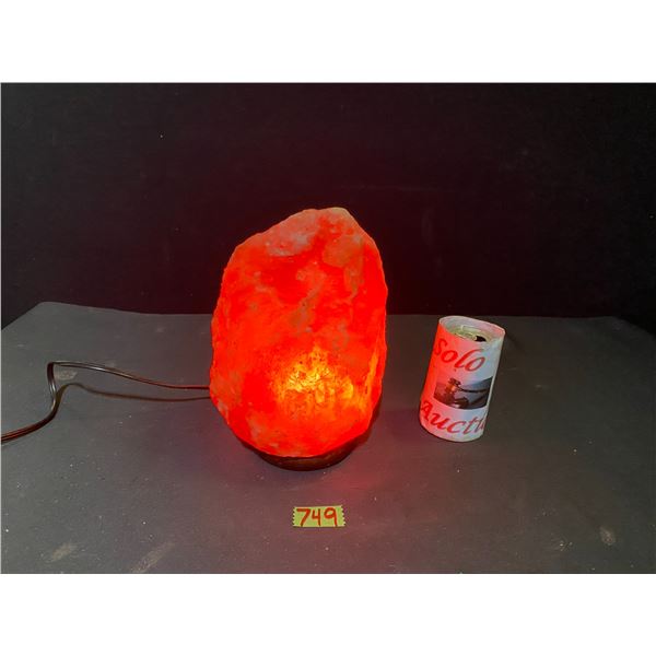 Salt lamp