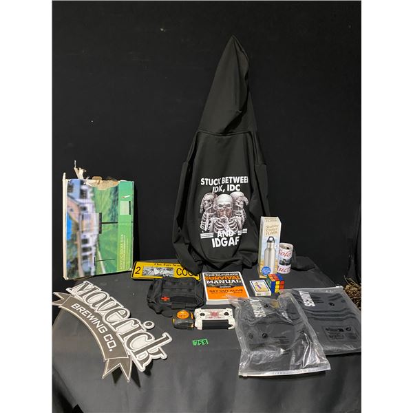 Assorted lot with hoodie, security t-shirts and more