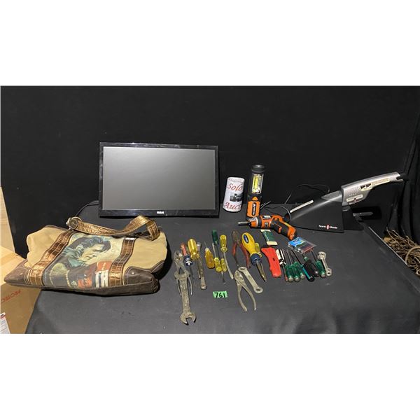 Assorted lot with RCA computer screen, hand tools, Black & Decker electric screwdriver, James Dean p