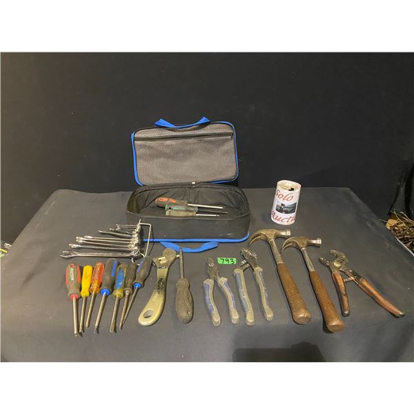 Lot of hand tools