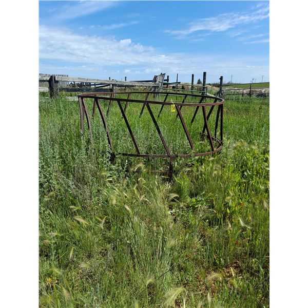 8 ft. Round Bale Feeder
