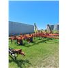 Image 3 : 20 ft. Case Wing Cultivator with (2) 4.5ft, 2ft x 6ft Morris Mounted Harrows