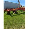 Image 4 : 20 ft. Case Wing Cultivator with (2) 4.5ft, 2ft x 6ft Morris Mounted Harrows