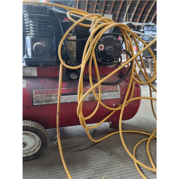 Air Compressor - Runs