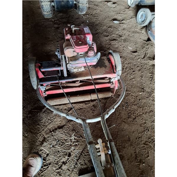 Toro Gas Reel Push Lawn Mower