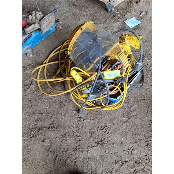 Misc Shop Equip-Trouble Light, Booster Cables