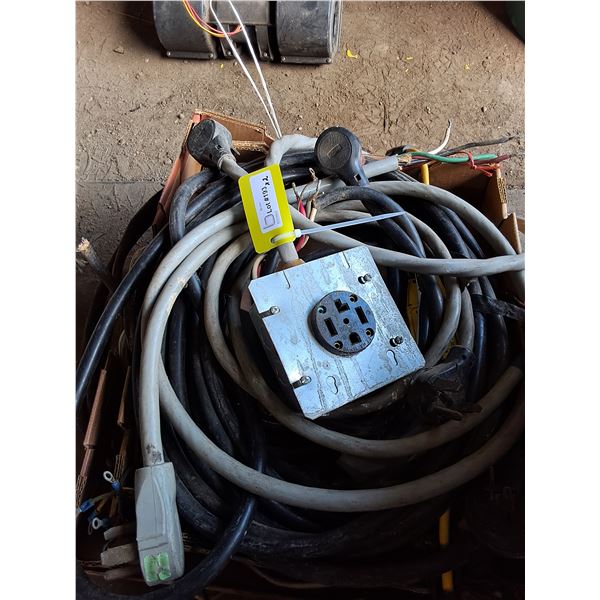 (2) 220 and 110 cords, Electrical Wire/Cables
