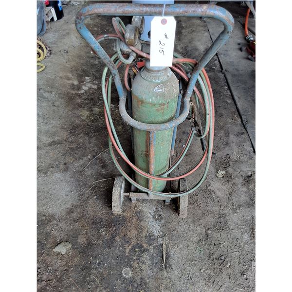 Union Carbide Acetylene/Oxygen Tanks, Hose, Cutting Tips, Leased Tanks