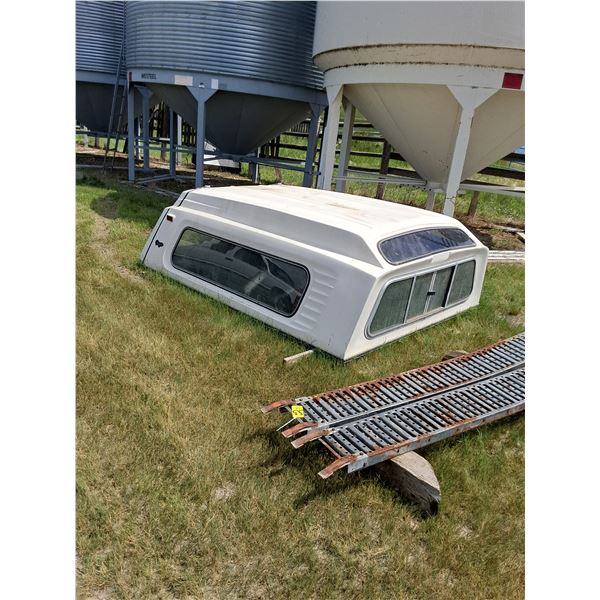 Glasstite Fiberglass Truck Box Topper 8ft x 34"