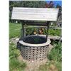 Image 3 : Wooden Wishing Well - Yard Decor