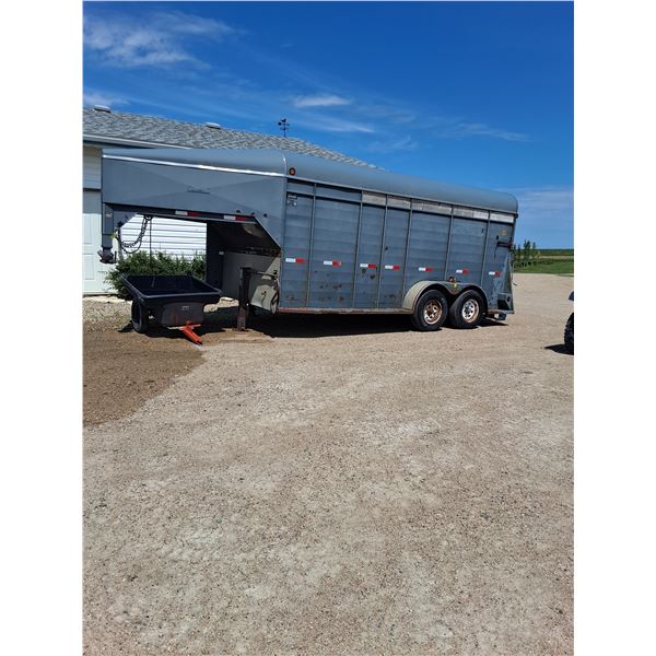 1999 Bergen Steel Stock Trailer, Tandem Axle,15" Wheels, Side Door, Divider Gate, Back Slide Door