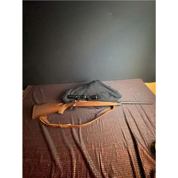 VALID PAL REQUIRED  Model 70 .270 Bolt Action Rifle with Leupold Scope