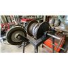 Image 4 : HEAVY DUTY MECHANICAL CABLE WINCH ON STAND WITH SPOOL OF BRAIDED CABLE
