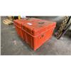 Image 2 : 2 ORANGE EMPTY HARDSHELL TRANSPORT CASES