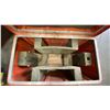 Image 6 : 2 ORANGE EMPTY HARDSHELL TRANSPORT CASES
