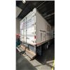 Image 3 : 2013 FORD F-550 SUPERDUTY, 2DR CUBE VAN, WHITE, VIN 1FDUF5GT1DEA05208,
