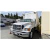 Image 1 : 2003 FORD F-650 SUPERDUTY, 2DR CUBE VAN, WHITE, VIN 3FDNF65Y53MB00310,