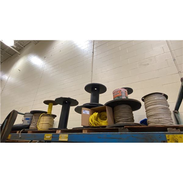 SHELF OF ASSORTED SPOOLS OF BRAIDED ROPE & GANGION ROPE
