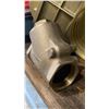 Image 2 : 6" BRASS GATE VALVE & BRASS BACKFLOW VALVE