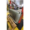 Image 7 : SWAN SVU-202 SMALL BELT DRIVEN PISTON AIR COMPRESSOR WITH SLIDING TRAY