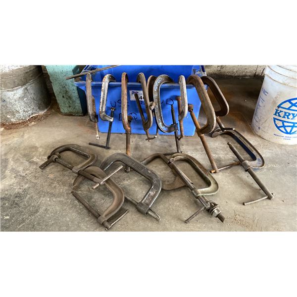 BIN OF ASSORTED HEAVY DUTY C-CLAMPS, APPROX 15