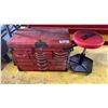 Image 1 : RED METAL 10 DRAWER TOOL CHEST & MECHANICS MOBILE STOOL