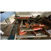 Image 3 : SHELF OF ASSORTED HAND TOOLS