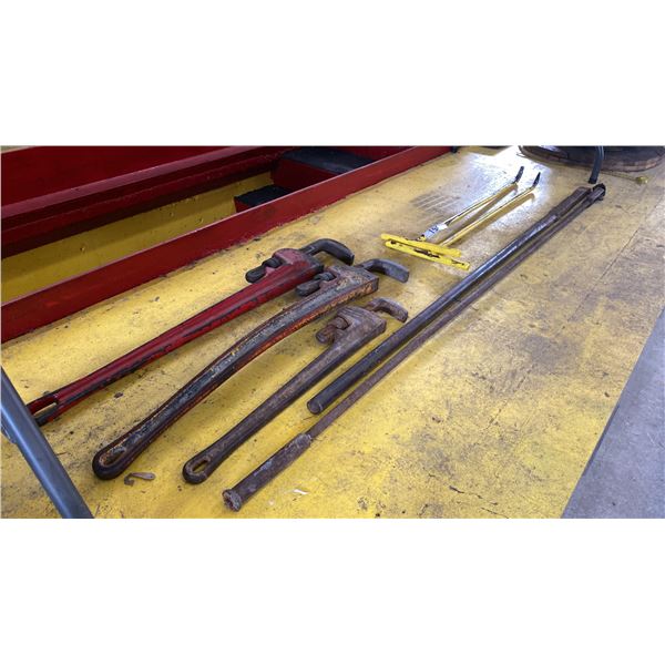 3 LARGE PIPE WRENCHES, 2 MANHOLE PULLERS, LARGE PRY BAR & GRABBER BAR