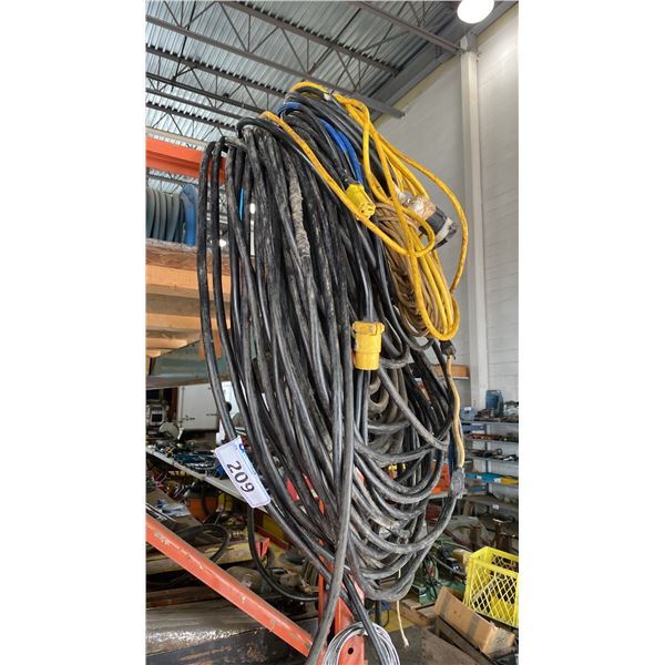 GROUP OF ASSORTED EXTENSION CORDS
