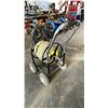Image 3 : GARDEN ROSE REEL CART WITH 1000FT OF 1/2" ROPE