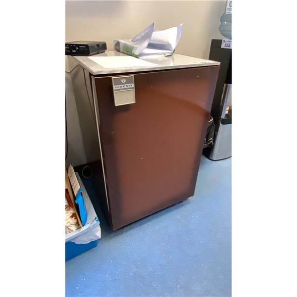INDESIT BROWN VINTAGE MINI FRIDGE