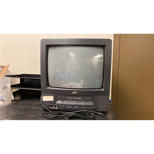 JVC 14" TV/VCR COMBO