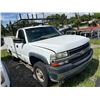 Image 11 : 2001 Chevy Silverado 2500 STD Cab Ut. Truck