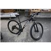 Image 2 : Trek Black Mountain Bike